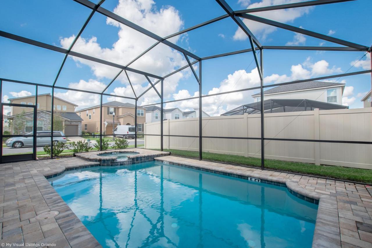 Holiday home Stunning W Private Poolspa & Game Orlando