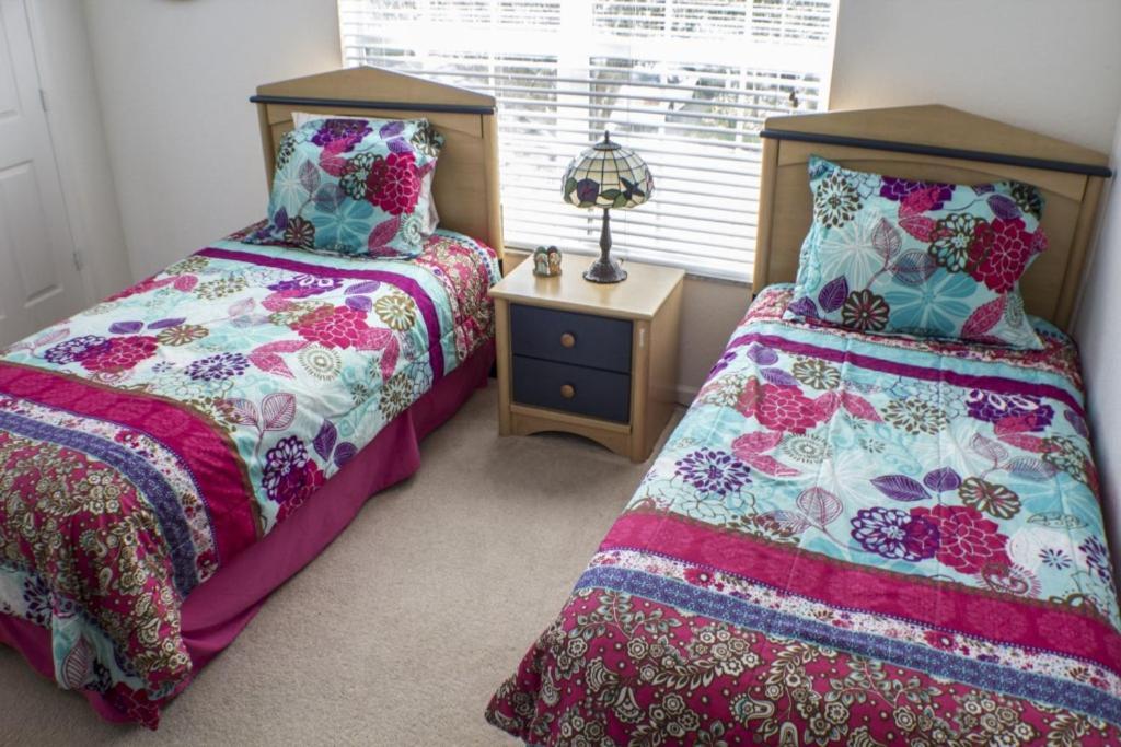 Amazing 3bd Pool Th, The Windsor Hills-2573ml Holiday home *