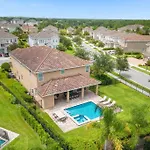 9 Ensuite Bedrooms Pool/Spa/Theater