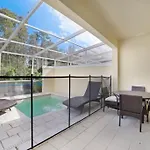 3 Bedrooms Pool Home Retreat Close To Disney
