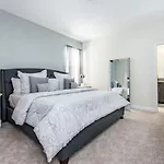 Tantalizing 5 Bedroom 5 Bathroom In Storey Lake Villa