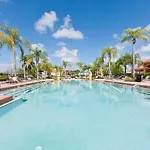 Modern Vacation Townhouse With Private Pool Bv4562