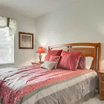Martin\'S Windsor Hills - Three Bedroom Condominum 303