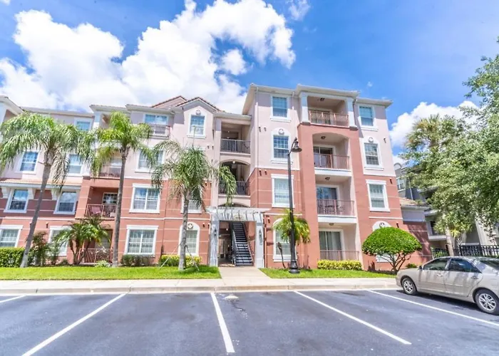 Apartment At Vista Cay Resort