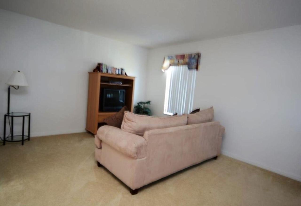 Holiday home 85970 4-bed-outdoor Spa! Games Room! Near Disney!