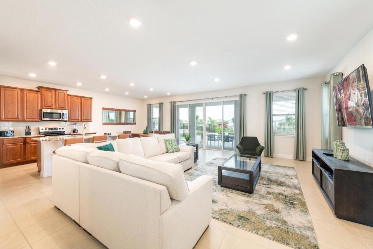 Holiday home Lovely By Rentyl With Game Near - 408s Orlando