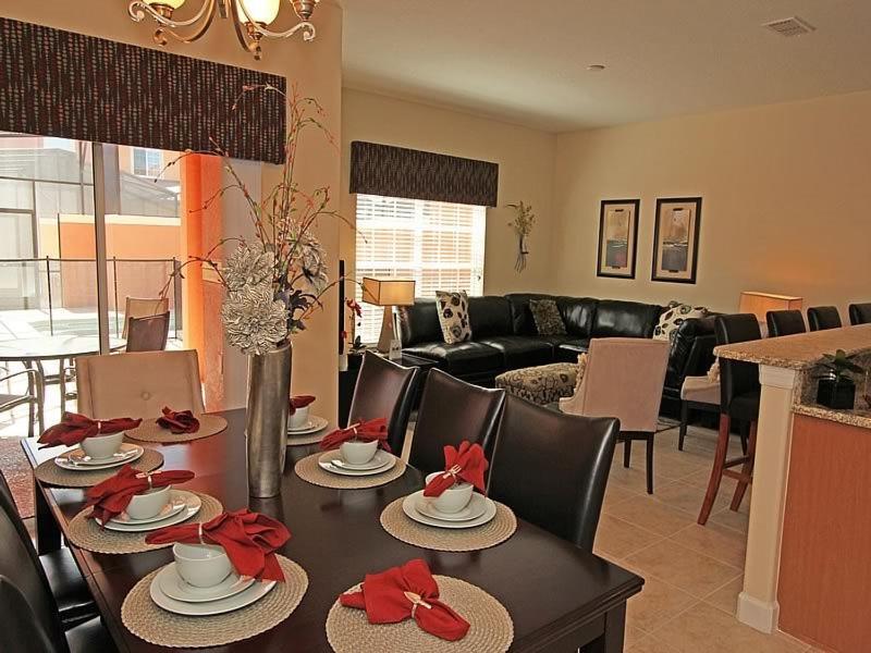 Holiday home 4 Bedroom 3 Bath Beautiful Town In Kissimmee *