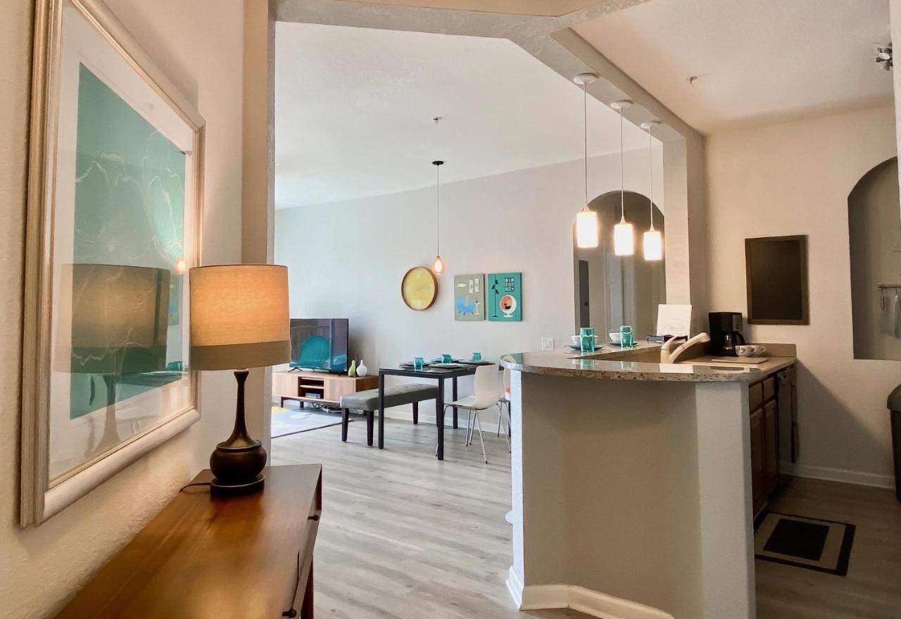 New! Vista Cay Lakeview Treasure Near Theme Parks, And Walk To The Convention Center * Kissimmee