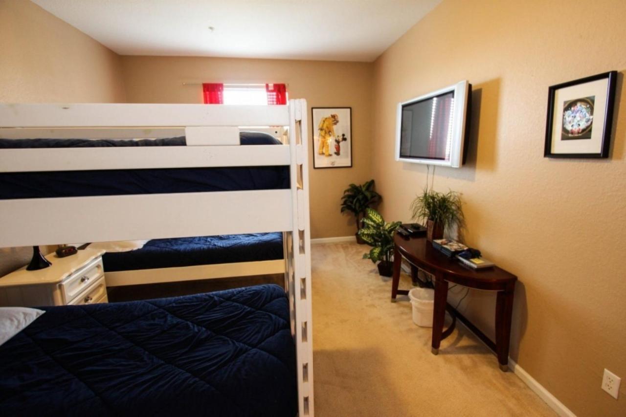 Penthouse 3 Bedroom 2 Bath Condo Holiday home Orlando