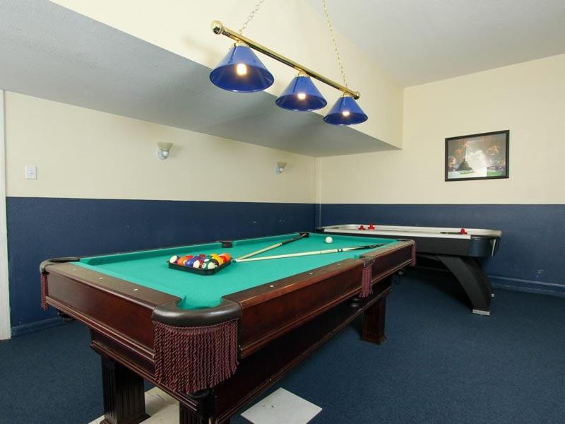 Beautiful 6 Bedroom 4 Bath Pool In Gated * Orlando