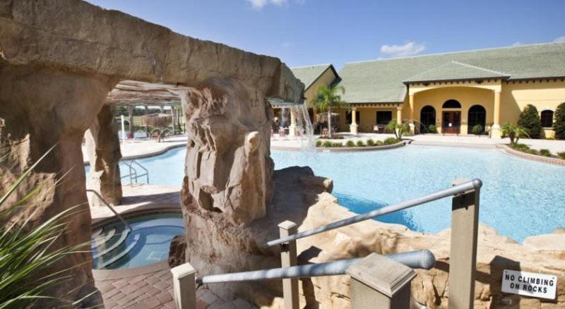 Holiday home 4 Bedroom 3 Bath Beautiful Town In Kissimmee *
