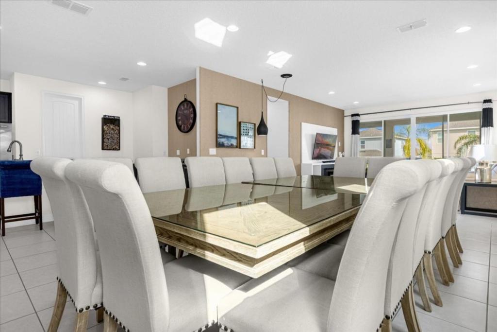Holiday home 10 Bedroom- 10 Bathroom Encore 7709 Fd *