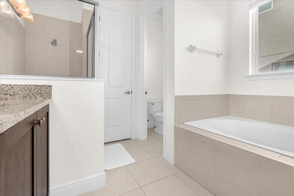 10 Bedroom- 10 Bathroom Encore 7709 Fd