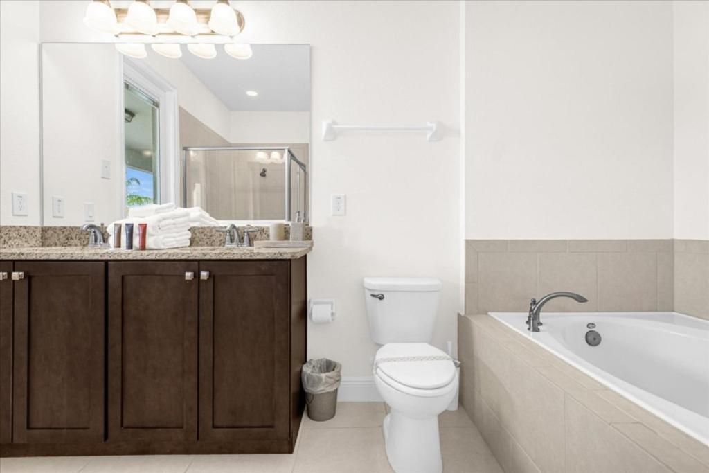 10 Bedroom- 10 Bathroom Encore 7709 Fd Holiday home Orlando