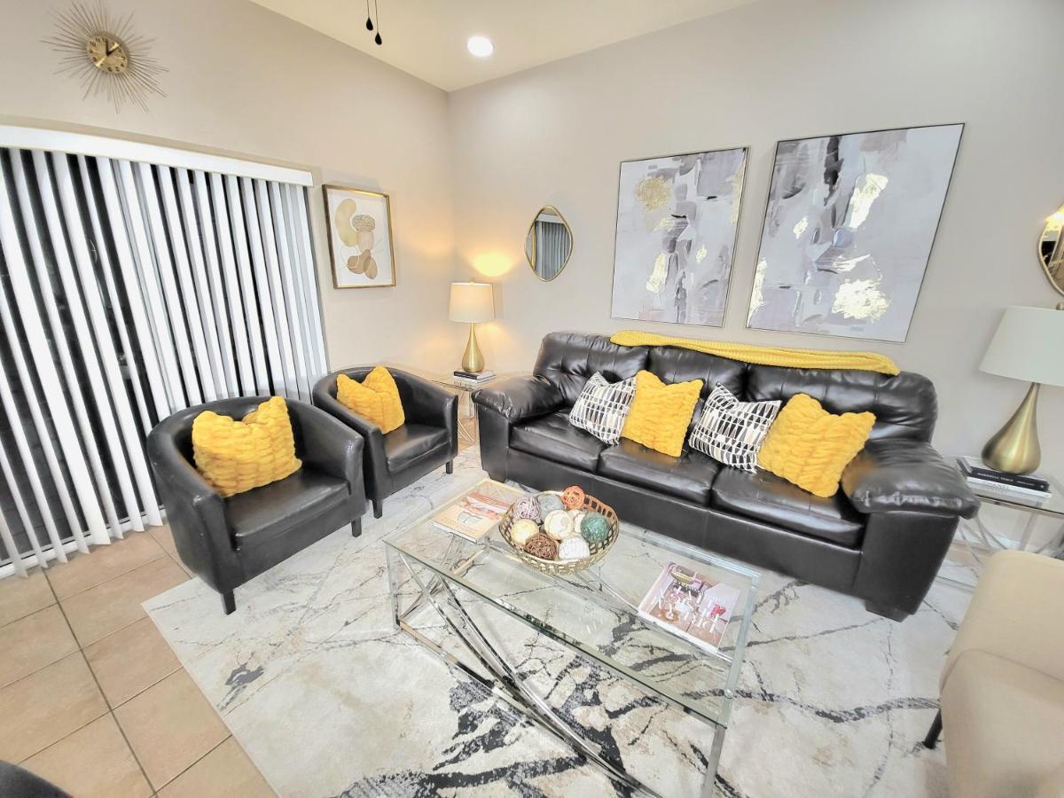 Disney's Elegant Magical Getaway Four Corners