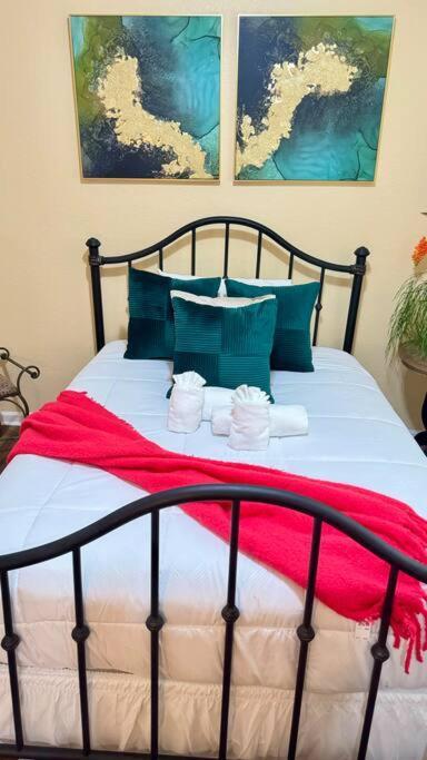 P13# Vista Cay/lakeview/newly Renovated/ Walk Occc Orlando