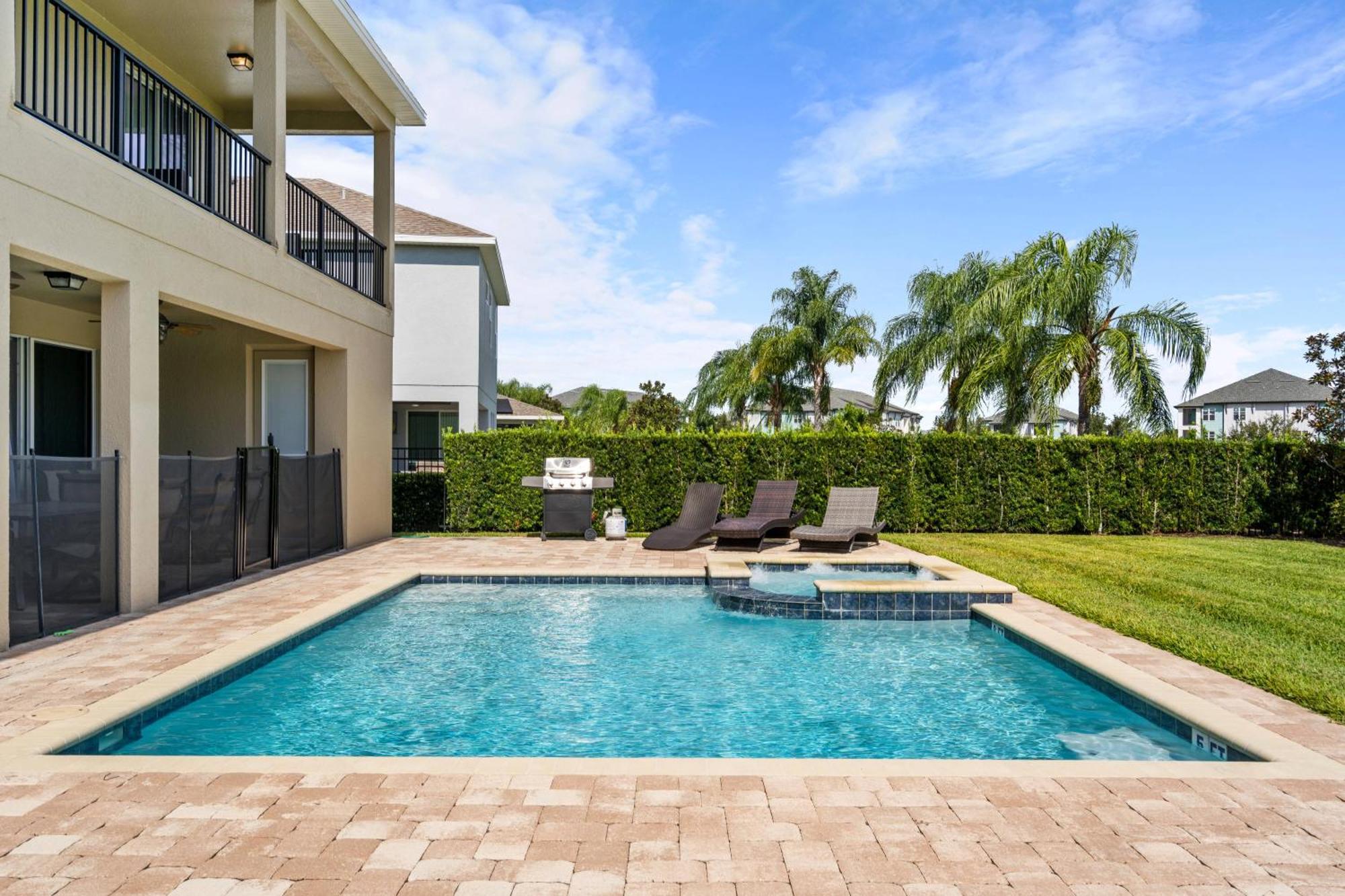 Holiday home Encore 11 Bedroom With Pool