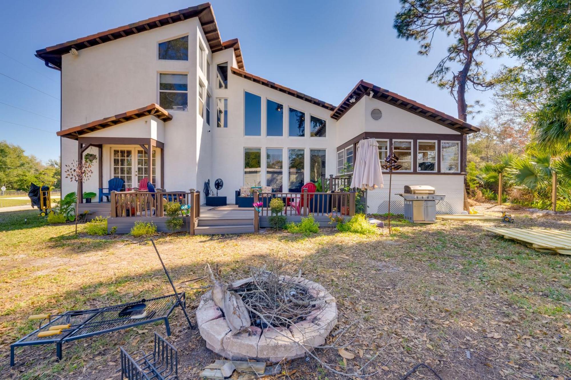 Spacious Apopka Escape With 1-acre Backyard And Gym