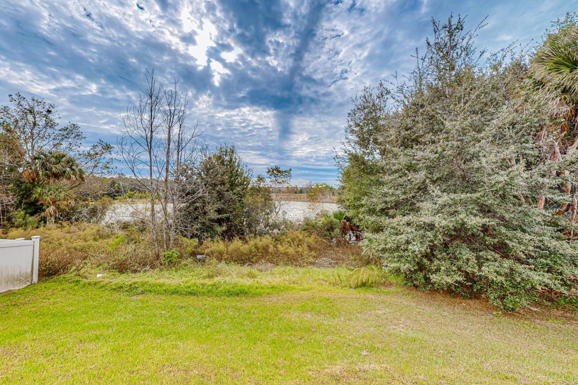 Holiday home Peace By The Pond