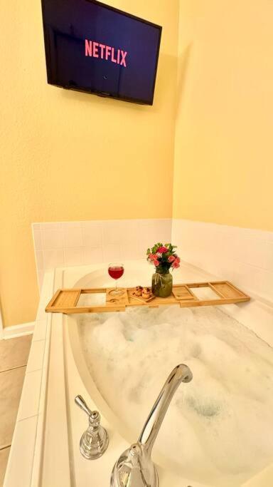 P13# Vista Cay/lakeview/newly Renovated/ Walk Occc Apartamento Orlando