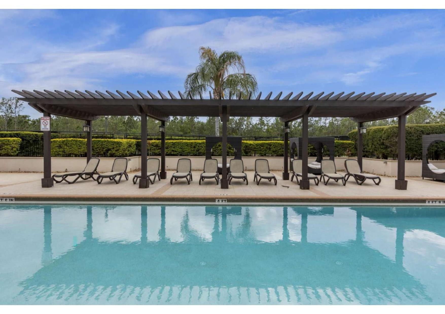 Your Easter Getaway Awaits! Townhome By Disney Holiday home