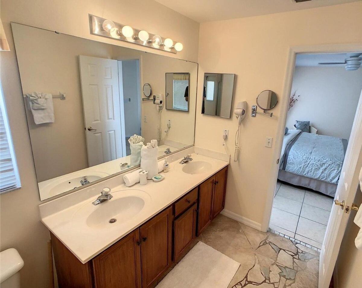 Minutes From - Entertainment Haven With Pool Orlando