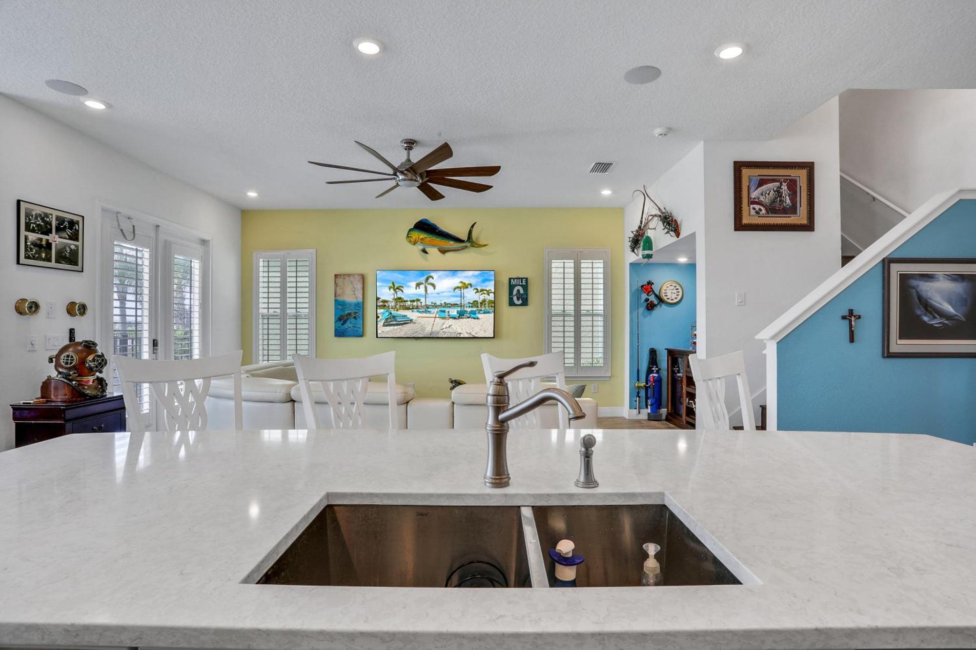Margaritaville Heated Pool &spa, 3 Mile To