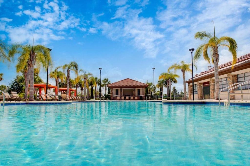 - Solterra 938 Villa Orlando
