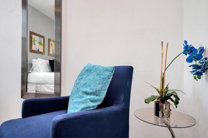 - Encore 1601 Villa