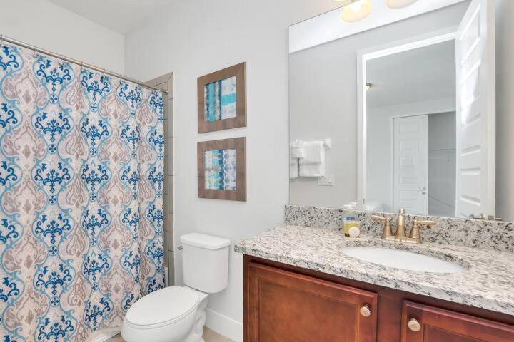 - Encore 1601 Villa Orlando