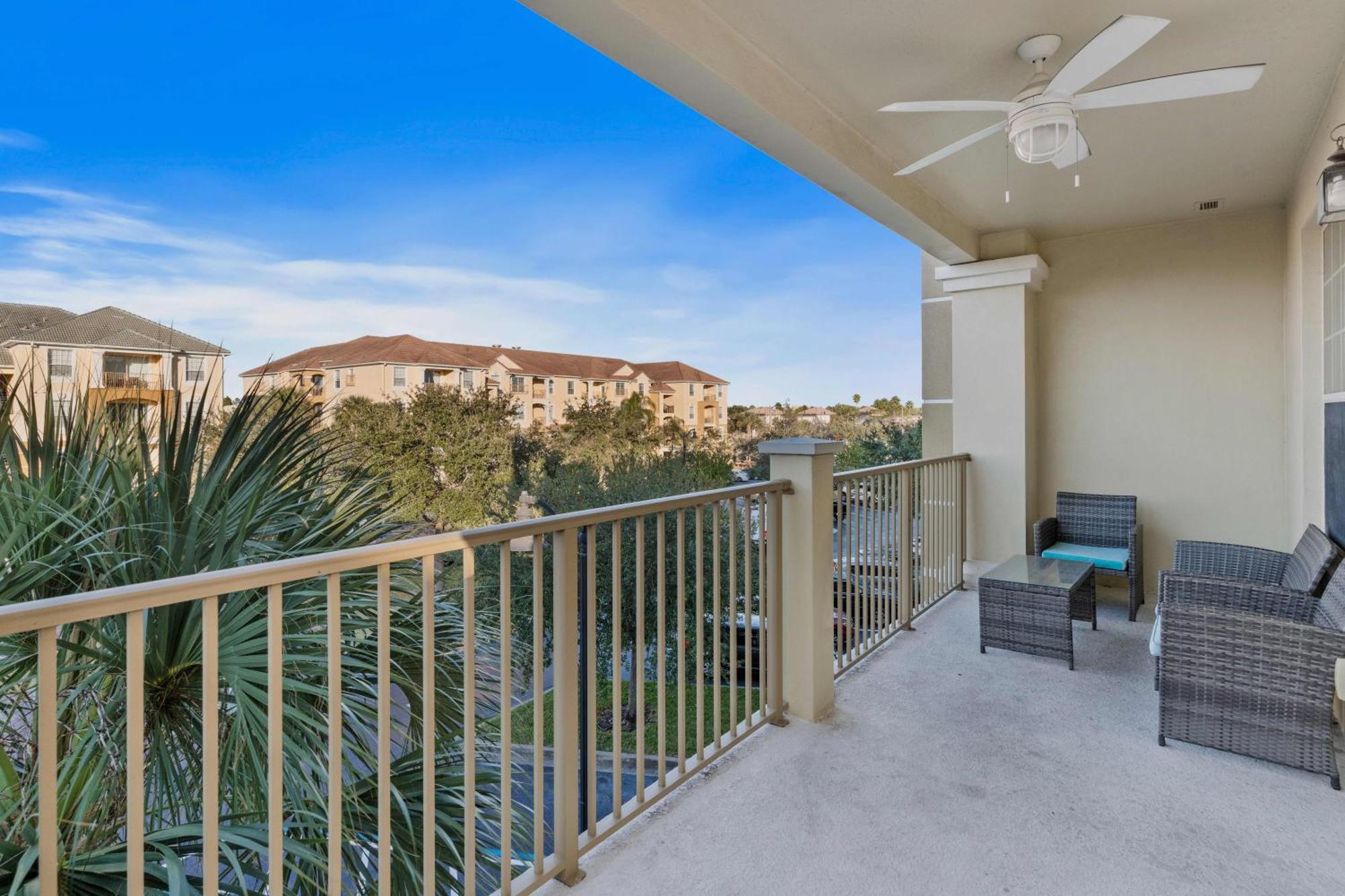 4804 Cayview Avenue 307 Apartment