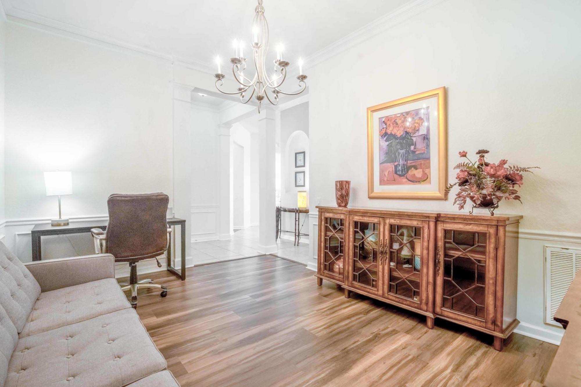 Vista Cay Lakeview Penthouse: Luxurious Near Theme Parks *