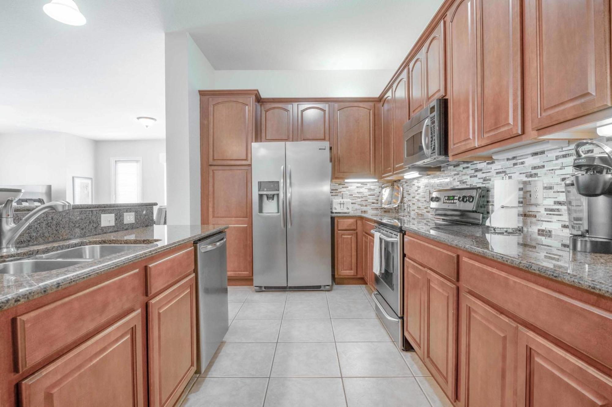 Vista Cay Lakeview Penthouse: Luxurious Near Theme Parks Orlando