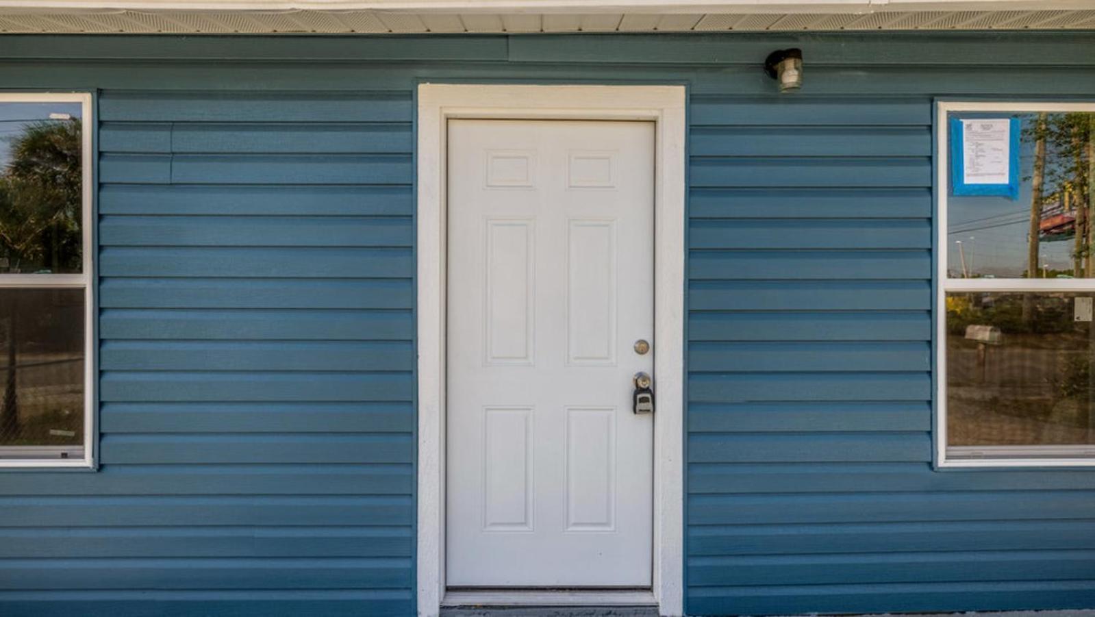 3Br, High-Speed Wifi, Pets Welcome Near Disney! Holiday home *