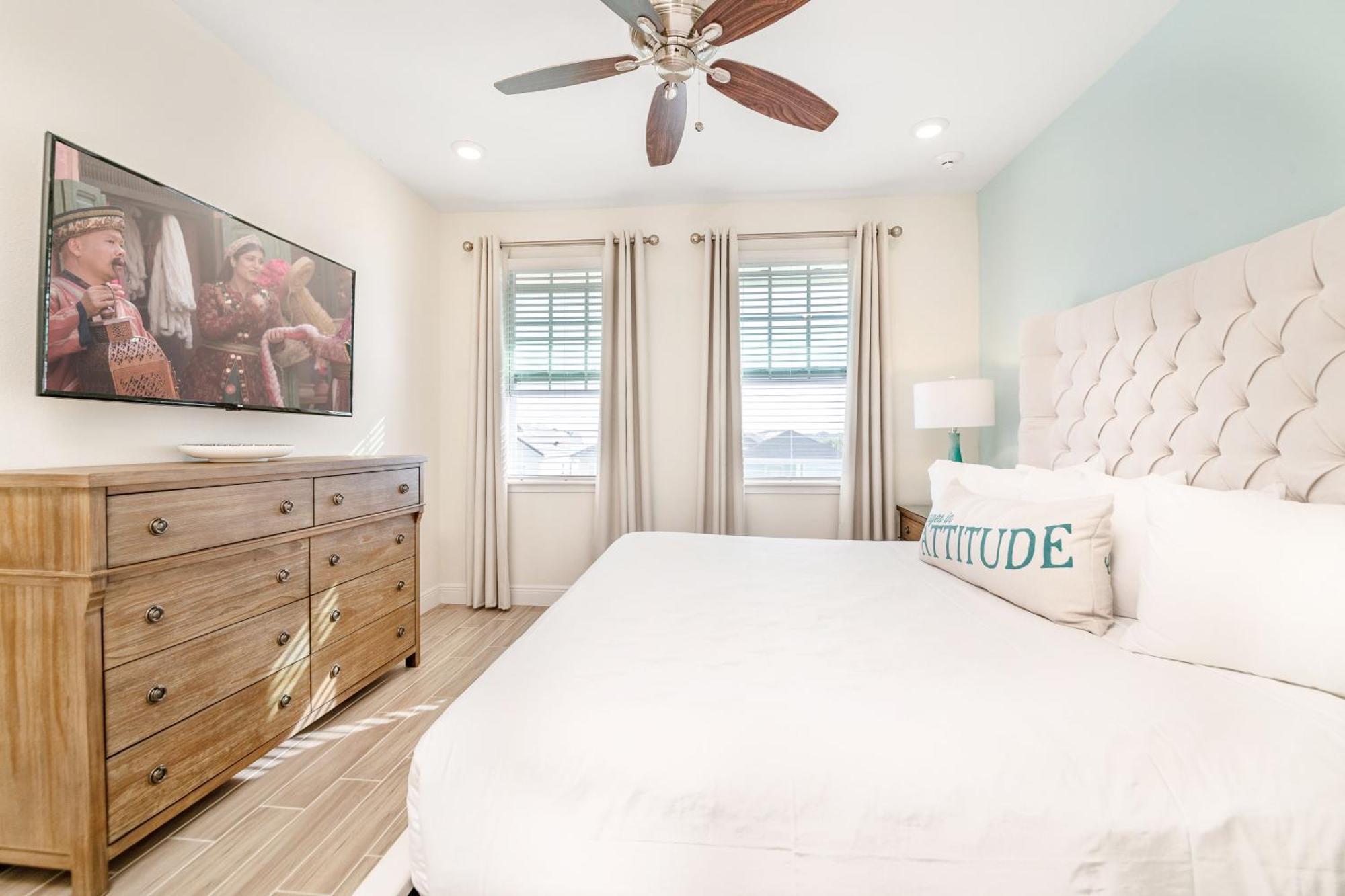 Sunset Sands Near With Margaritaville Access - 8065dr Holiday home