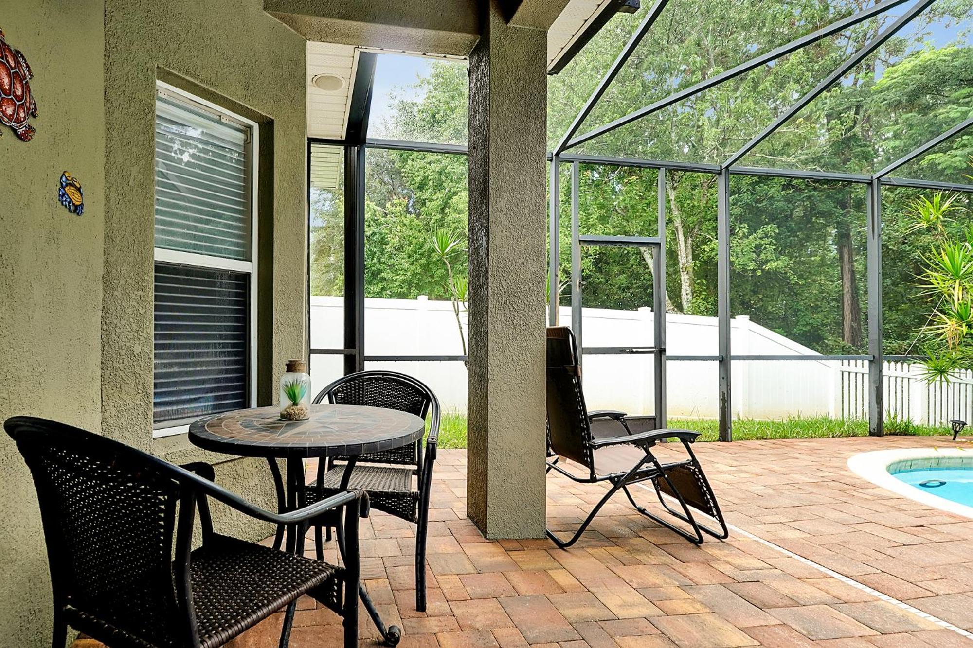 Entire W/ Private Pool,gated Near *