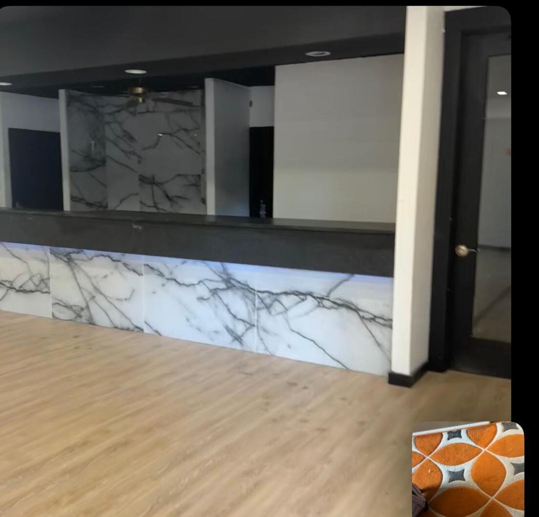 Oasis 2br Parks Fast Wi Fi Pool Gym Free Parking Workspace Free Cable Near Universal Apartment Orlando
