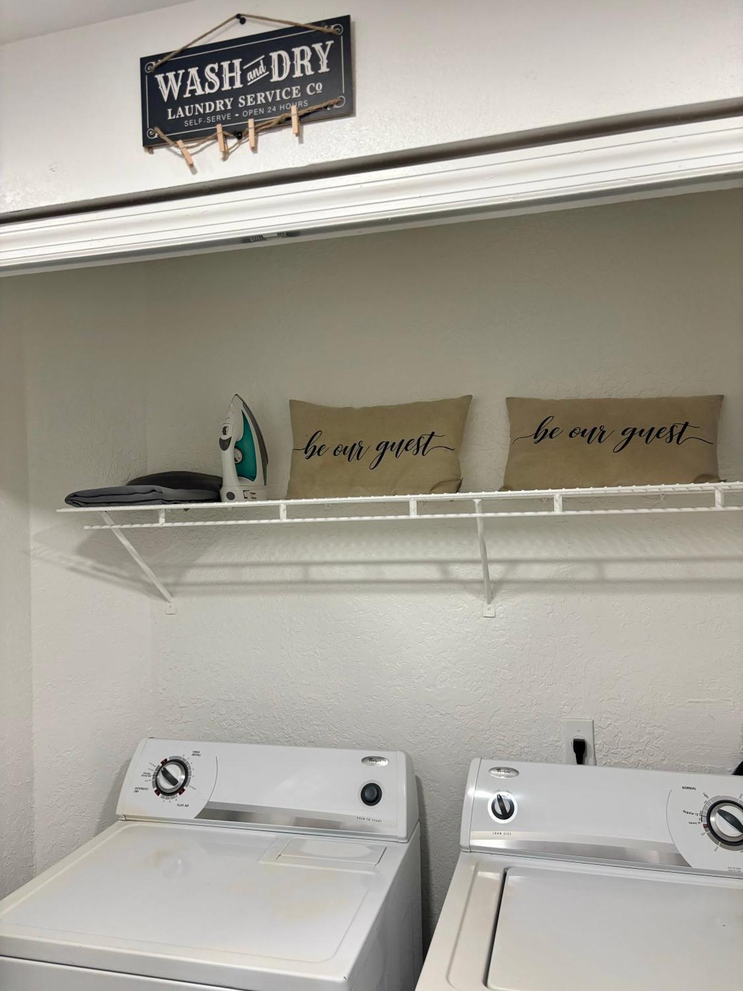 Apartment Oasis 2br Parks Fast Wi Fi Pool Gym Free Parking Workspace Free Cable Near Universal *