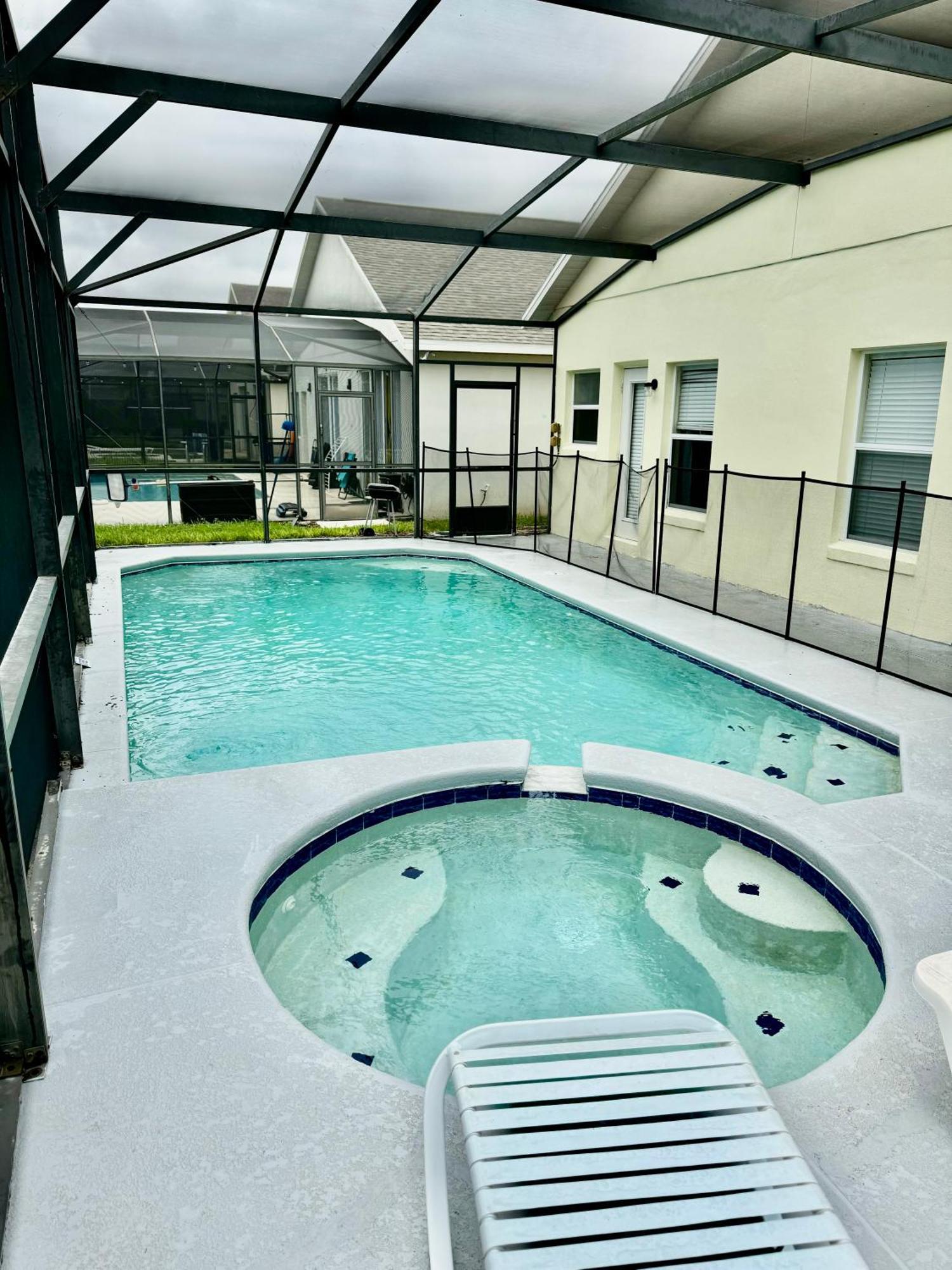 Beautiful 4b2b House With Pool&jaccuzi Orlando