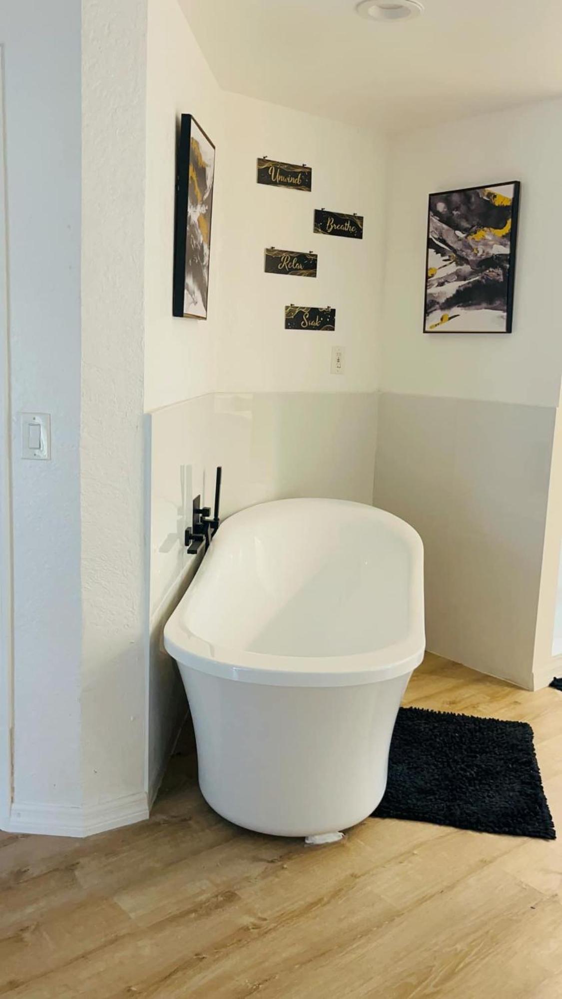 Apartment Oasis 2br Parks Fast Wi Fi Pool Gym Free Parking Workspace Free Cable Near Universal *