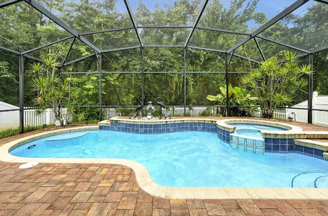 Entire W/ Private Pool,gated Near Orlando