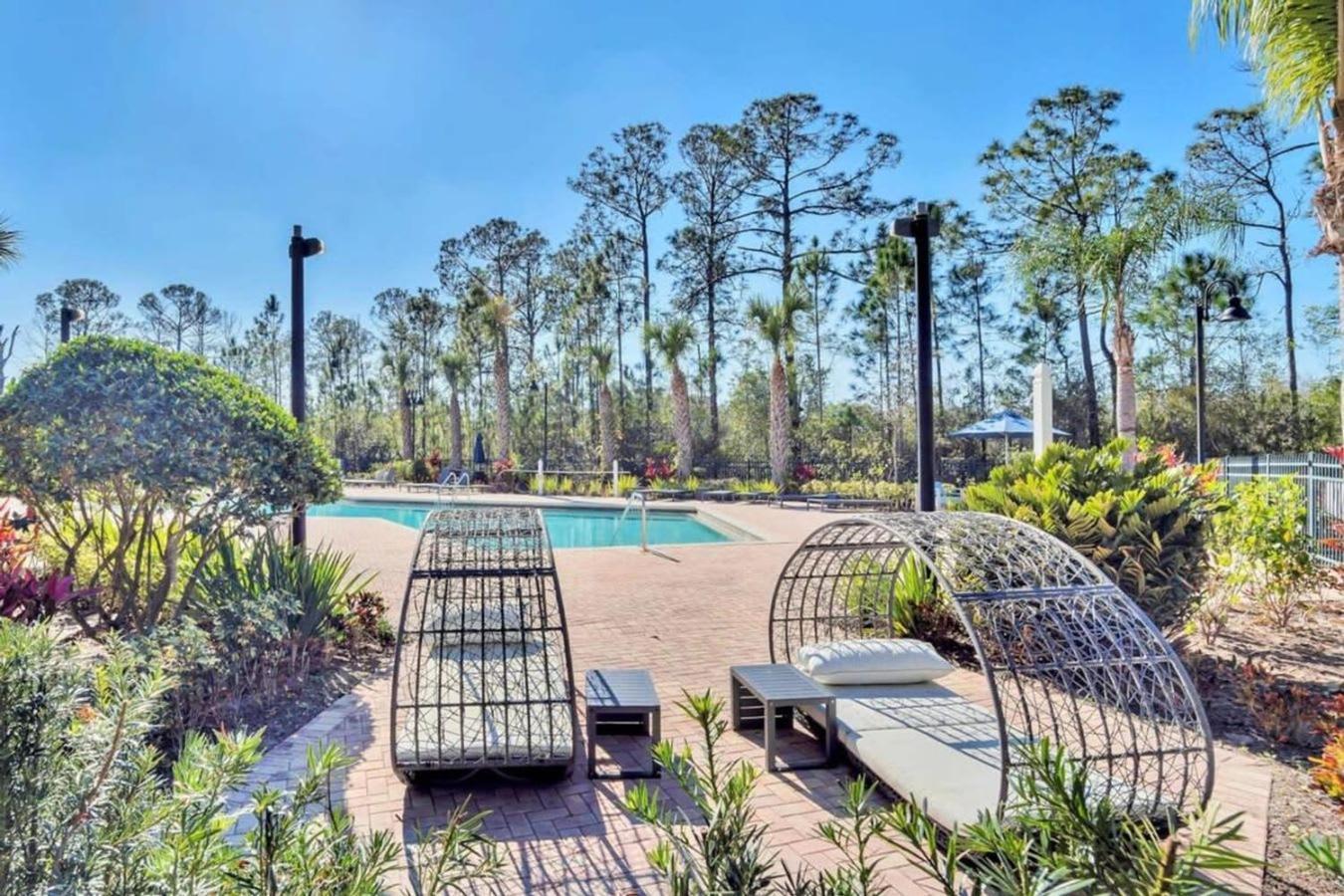 Relaxing 3br Near - Pool And Hot Tub Holiday home *