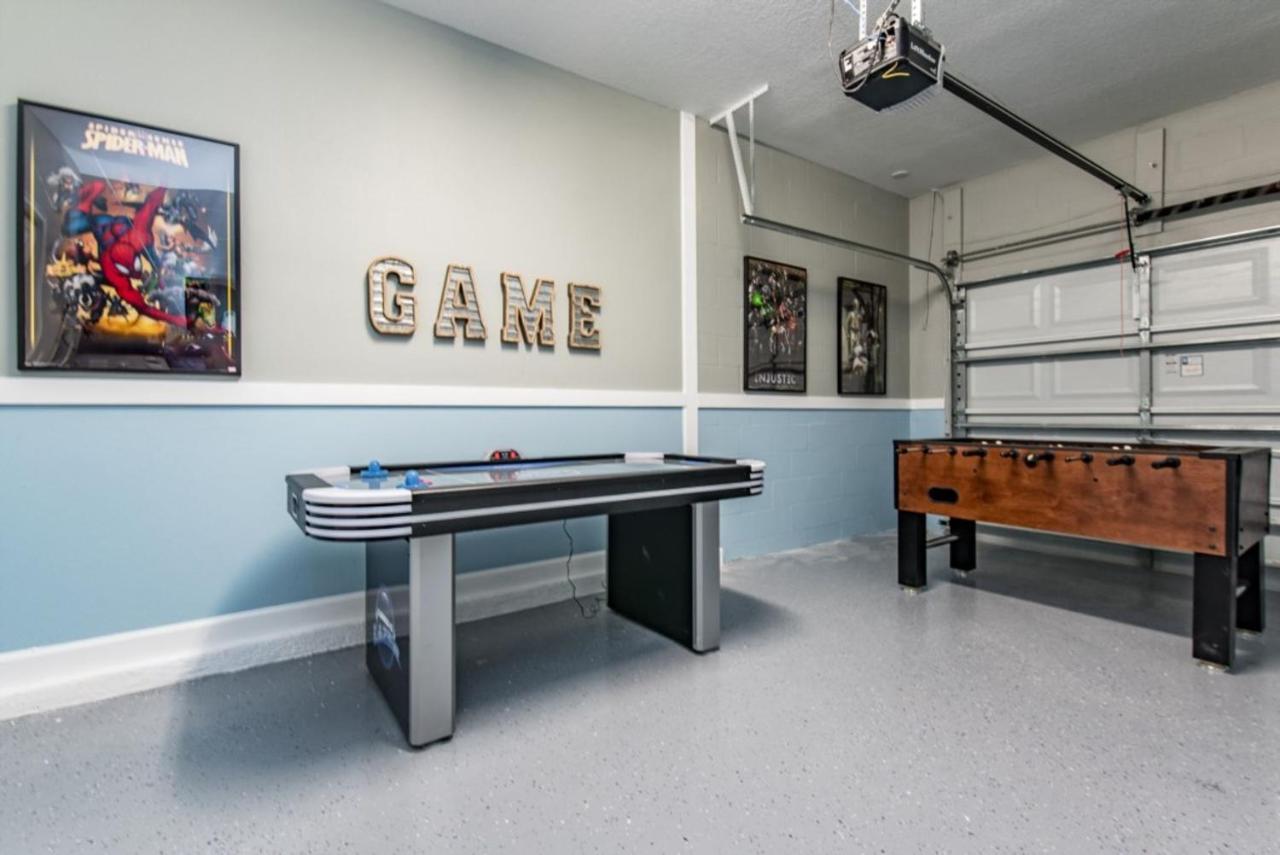 Tantalizing 5 Bedroom 5 Bathroom In Storey Holiday home Orlando