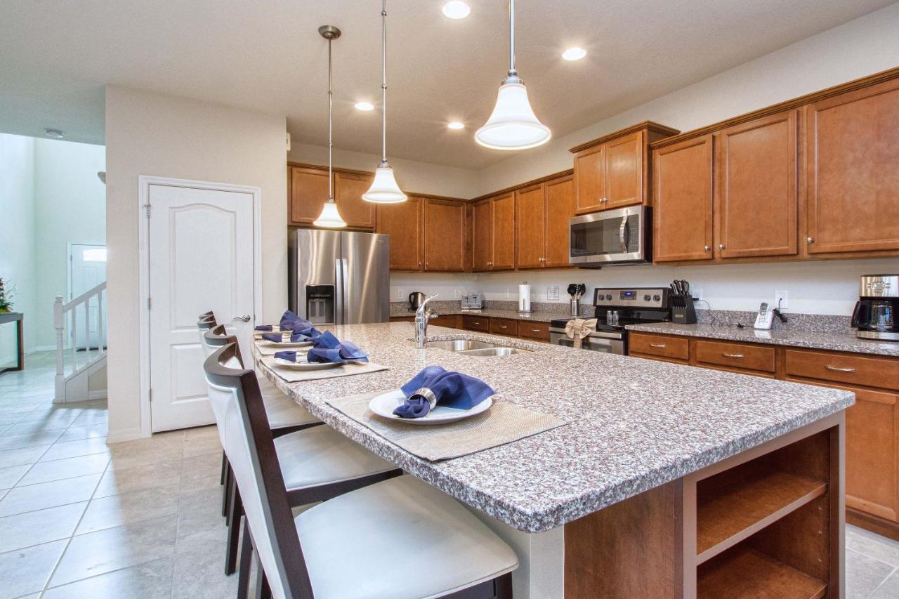 Holiday home Windsor At Westside-8 Bedrooms House W/pool-3711ww *