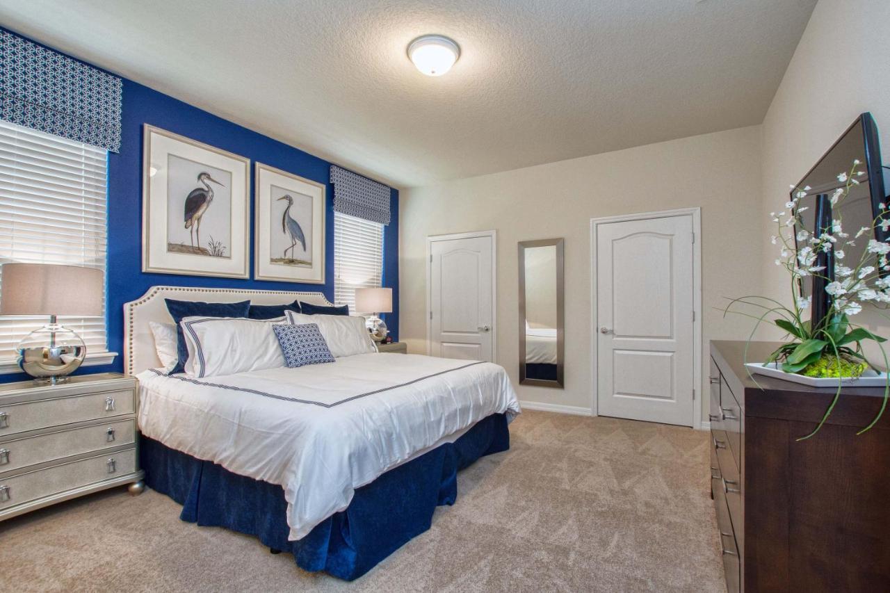 Windsor At Westside-8 Bedrooms House W/pool-3711ww