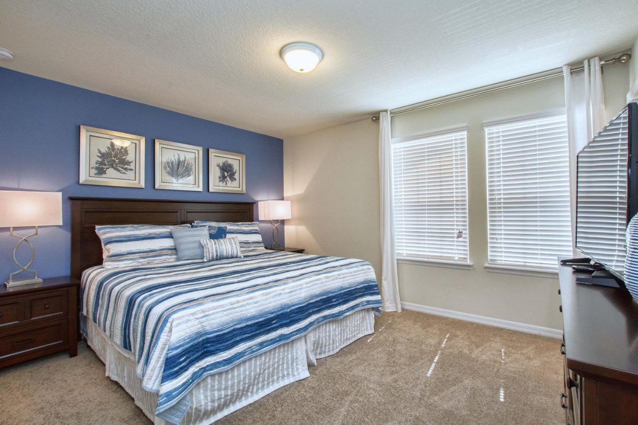 Holiday home Windsor At Westside-8 Bedrooms House W/pool-3711ww