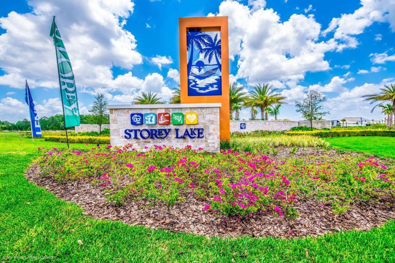 Storey Lake- 4 Bedroom Townhome W/spashpool-1616st Holiday home *
