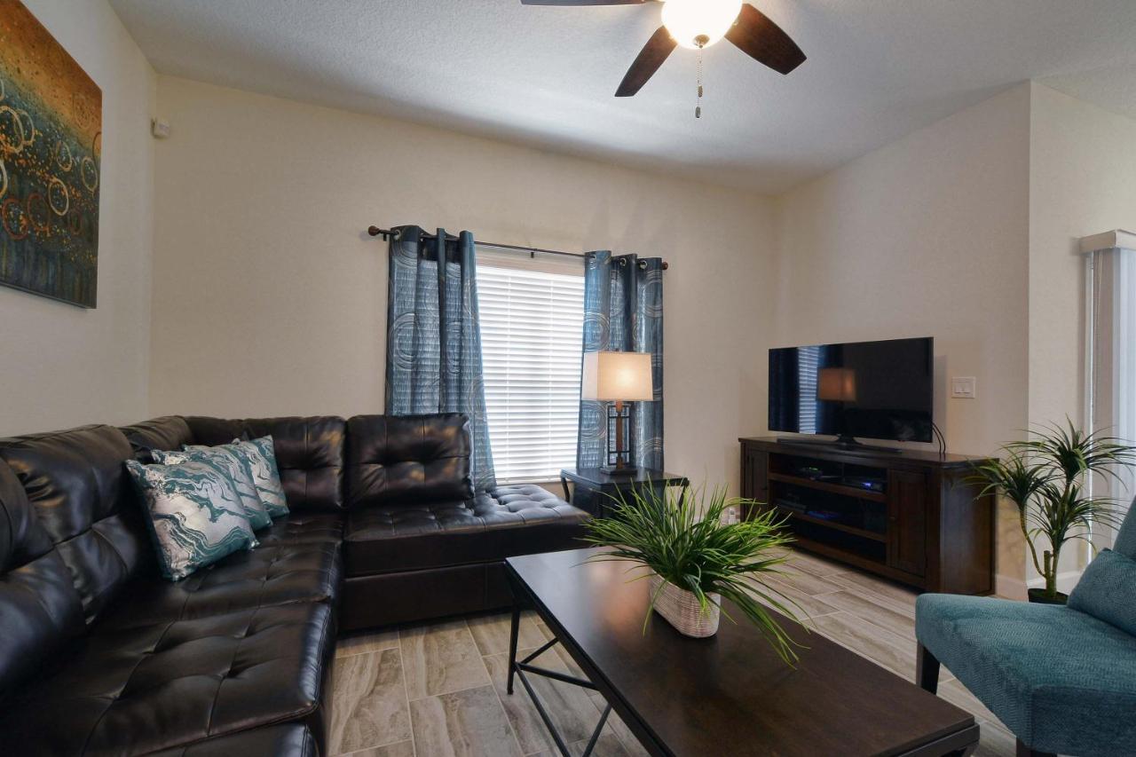 Storey Lake- 4 Bedroom Townhome W/spashpool-1616st Orlando