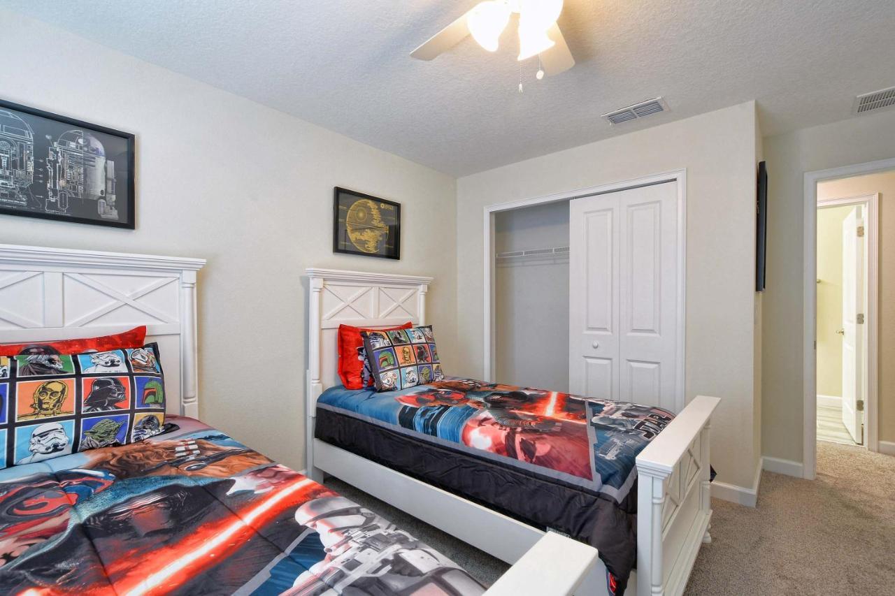 Holiday home Storey Lake- 4 Bedroom Townhome W/spashpool-1616st Orlando