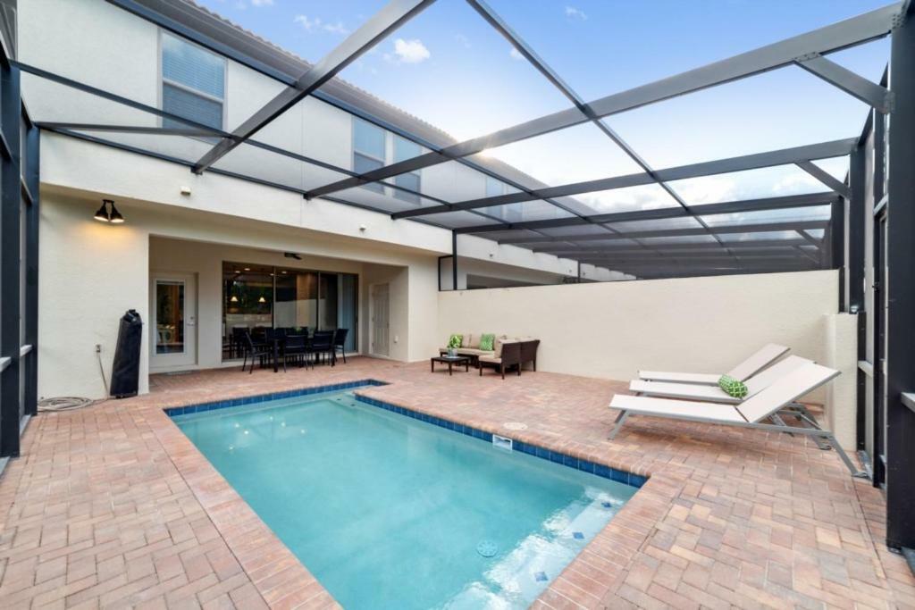 Windsor At Westside Luxury Pool Home *